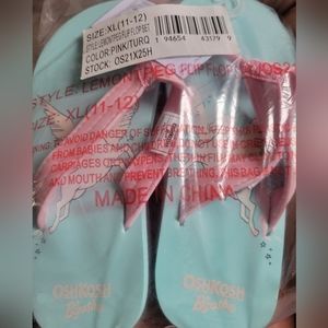 2 pair in bag flip flops